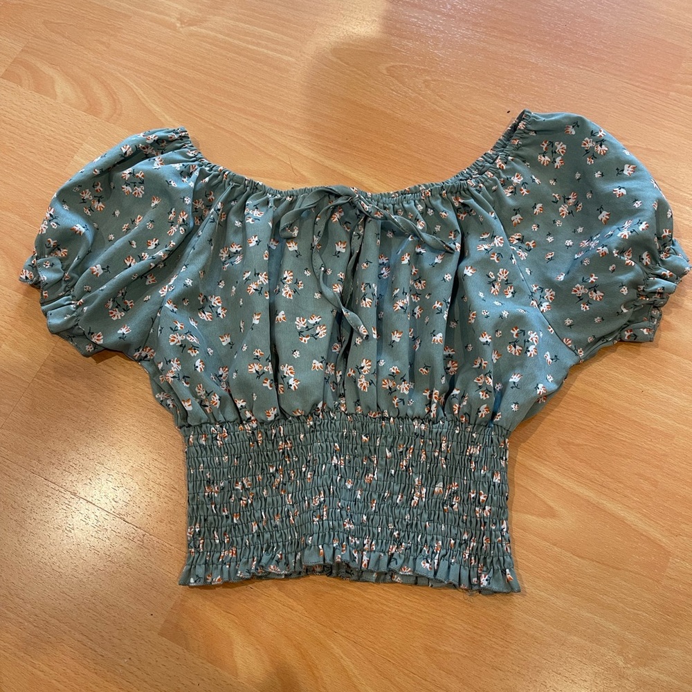 Romwe Smocked light Green Floral Blouse stretch shirt top